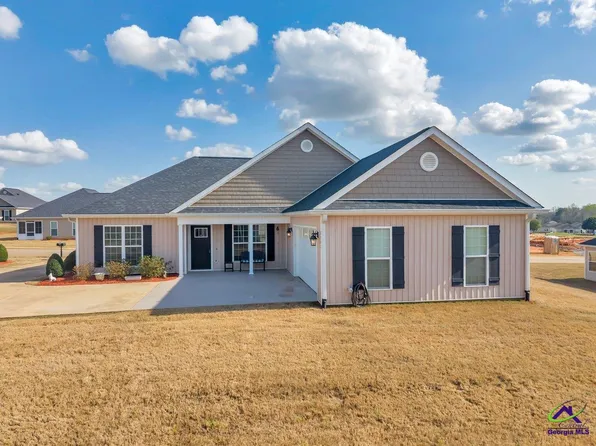 2301 Quail Ridge Ln, Perry, GA 31069