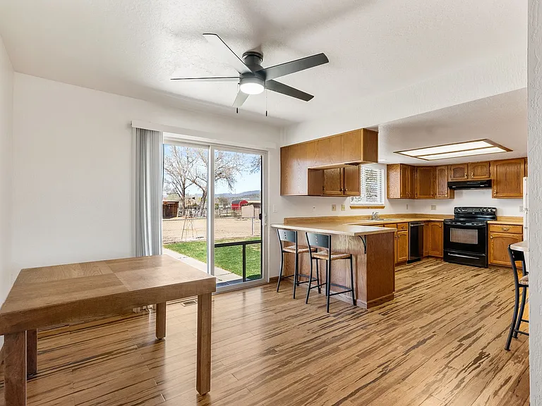 11375 Heartpine St — Photo 4