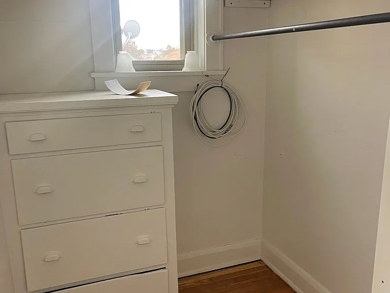 688 Florida Ave — Photo 15