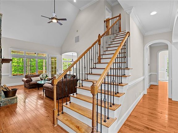 4th image of 4305 Brunello Pl