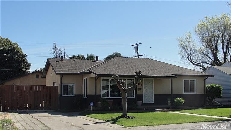 1st image of 2124 De Ovan Ave