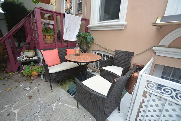 Rented by Voro, LLC | media 1