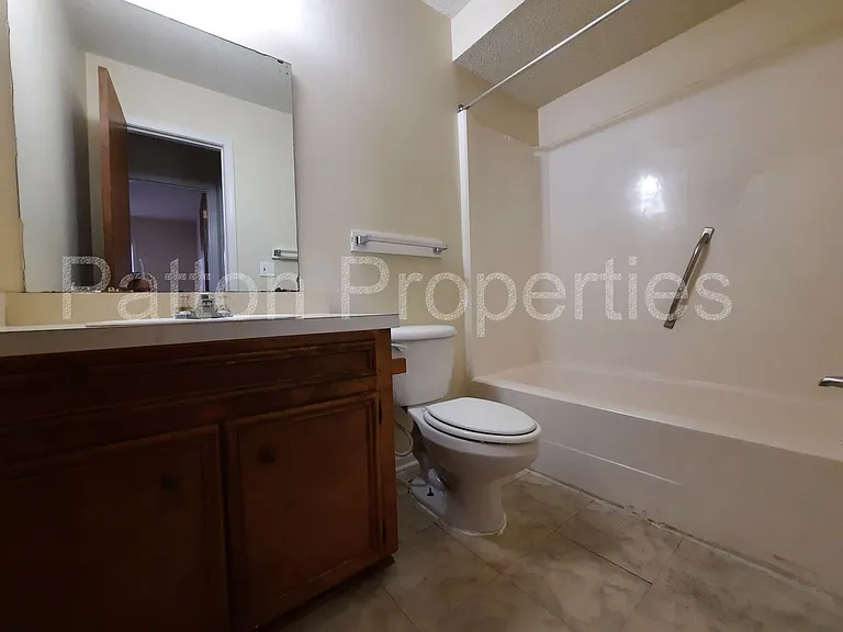 1601 Willowby Street - Inside CoC - R19706-07-14 — Photo 13