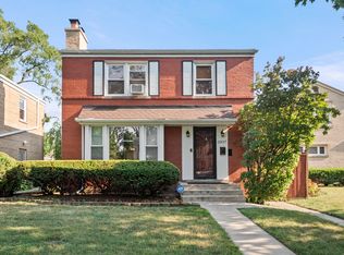 2837 W Coyle Ave, Chicago, IL 60645