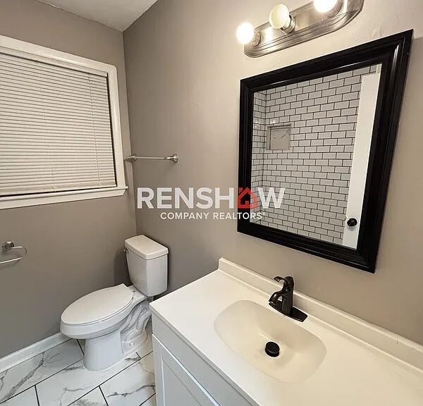 2310 Theda Ave — Photo 14