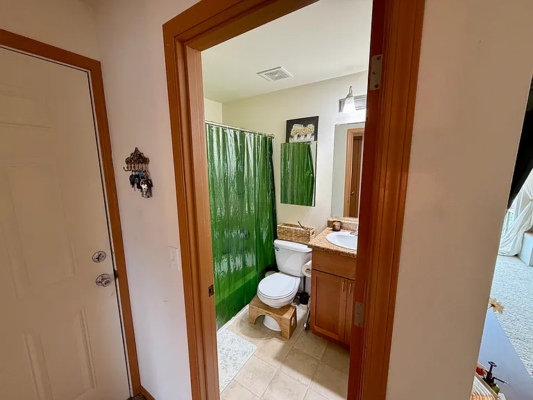 324 Avenue J #11 — Photo 9