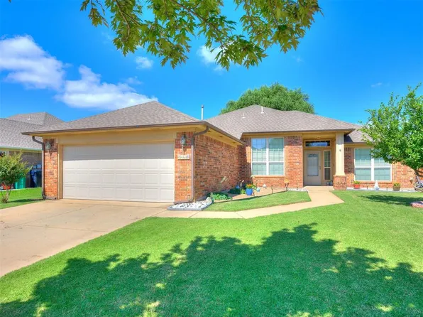 517 Firefork Ave, Yukon, OK 73099