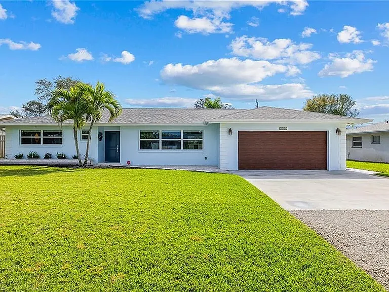 1252 Pompei Ln — Photo 1
