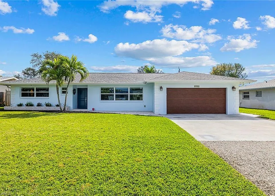 1252 Pompei Ln