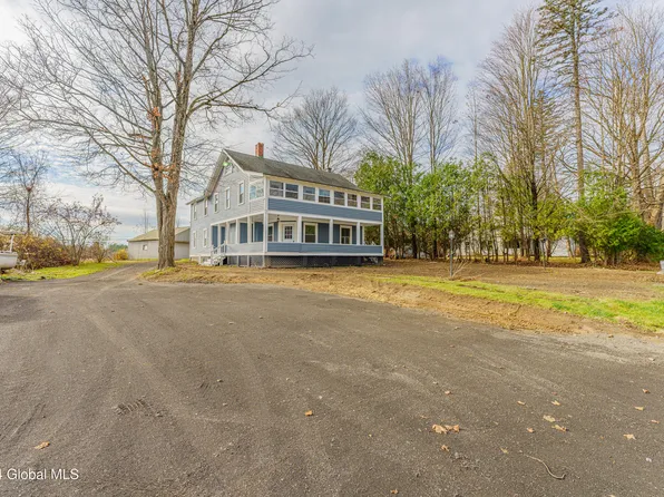 2 Parkhurst Road, Wilton, NY 12831