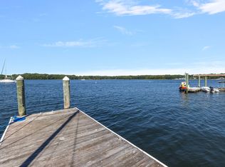 14 Betty Hill Rd, Narragansett, RI 02882