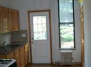 139 N 8th St APT 1R, Brooklyn, NY 11249