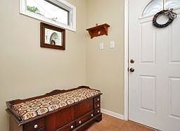 Mud room w/tile & large coat closet