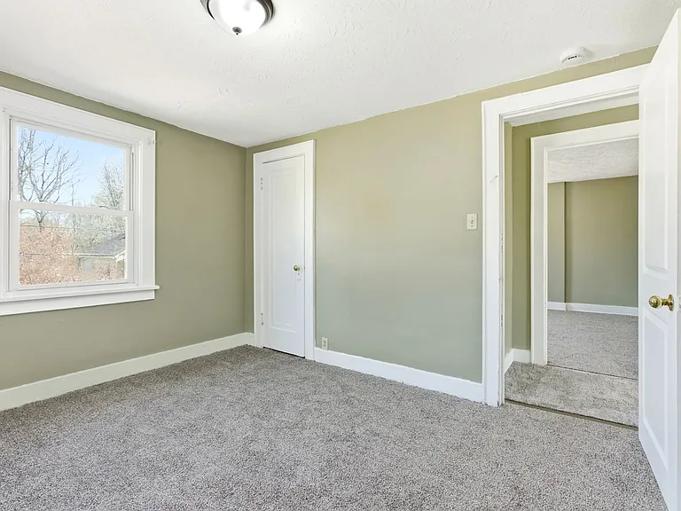 766 Lafollette St — Photo 15
