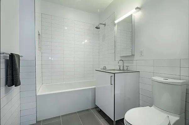 Rented by Triumph Property Group | media 16