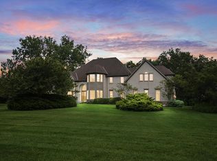 320 Edgington Dr, Plain City, OH 43064