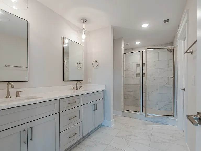 530 Edwin St #2 — Photo 15