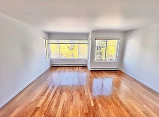 2 Castro St APT 8, San Francisco, CA 94114