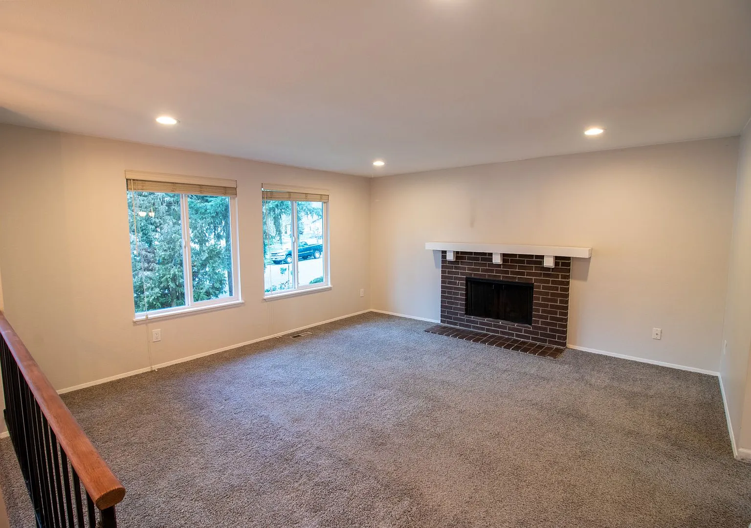 4Bd/1.75Ba Kirkland Home — Photo 4