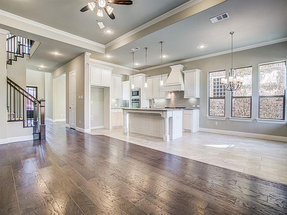 4th image of 2705 Deansbrook Dr