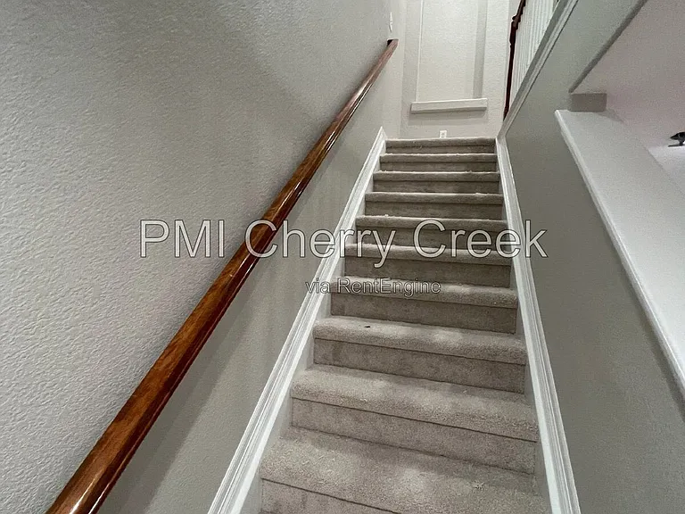 9256 Kornbrust Dr — Photo 21