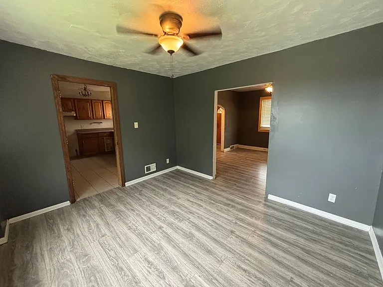 3333 Lincoln Ave — Photo 11