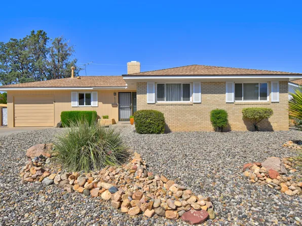 6904 Edwina Ave NE, Albuquerque, NM 87110