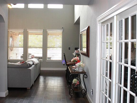 5th image of 1320 Spring Ridge Ln