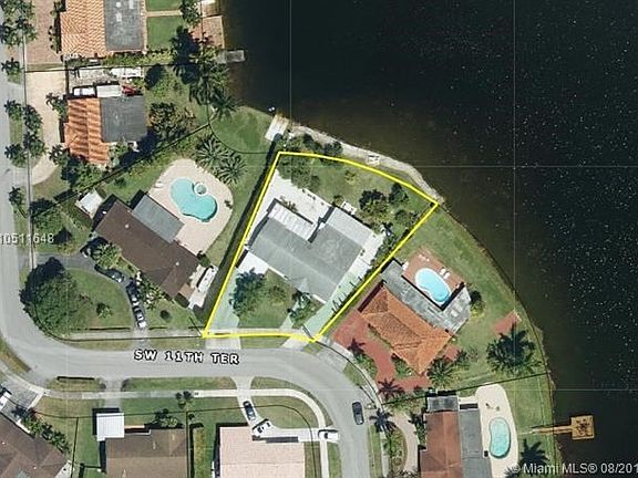 125 Feet - Water Frontage