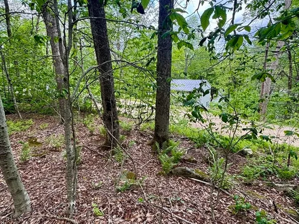 273 King Richard Dr, Becket, MA 01223