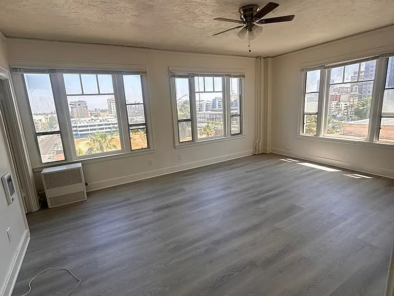 360 W Ocean Blvd #701 — Photo 12