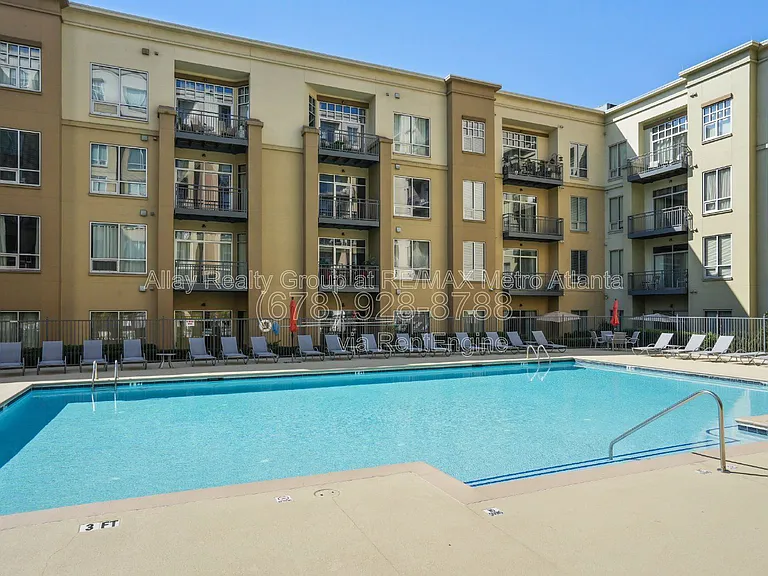 711 Cosmopolitan Dr #105 — Photo 30