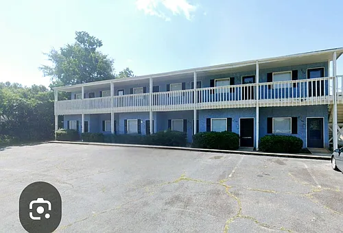 610 Putters Ln #210 Photo 1
