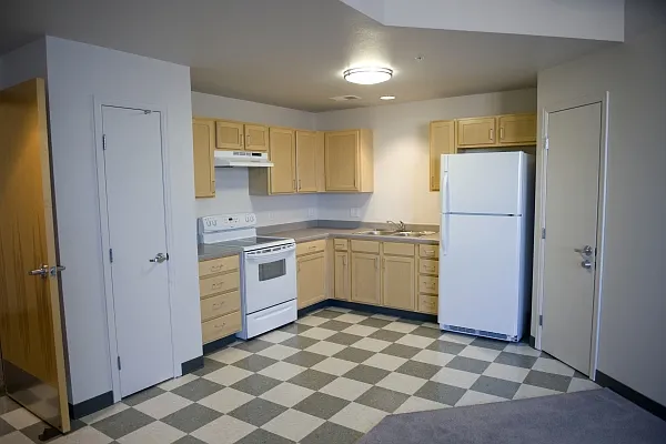 Reniassance Riverfront Lofts — Photo 4