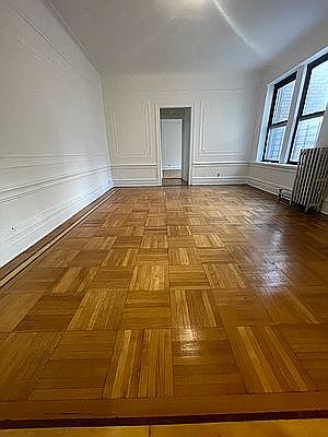 1st image of 49 E 19th St APT 35