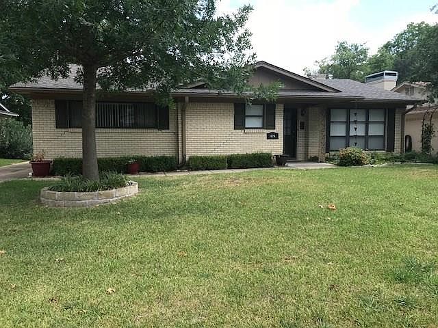 1st image of 424 W Alta Vista St