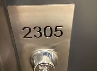 3515 Kariya Dr #2305, Mississauga, ON L5B 0C1