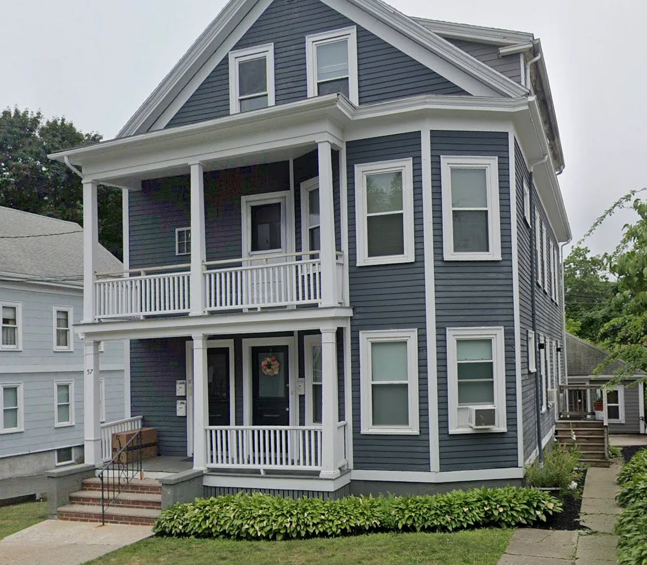 3 bed, 1100 sqft, $3,000 — Photo 1