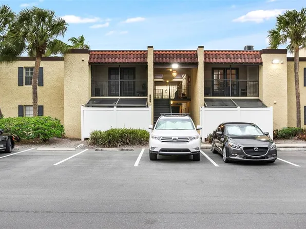 106 ALAMEDA COURT #237, TAMPA, FL 33609