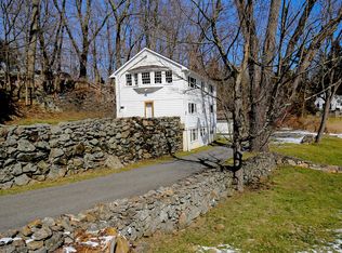 325A Douglas Rd, Chappaqua, NY 10514