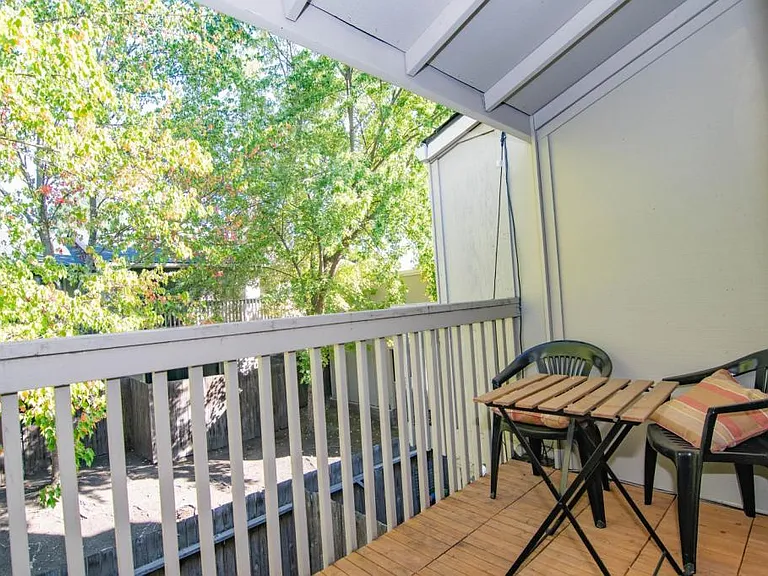 1309 Maple Leaf Ct — Photo 20