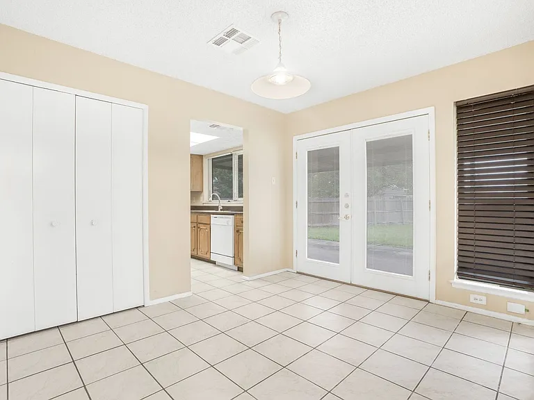 5003 Starfire St — Photo 11