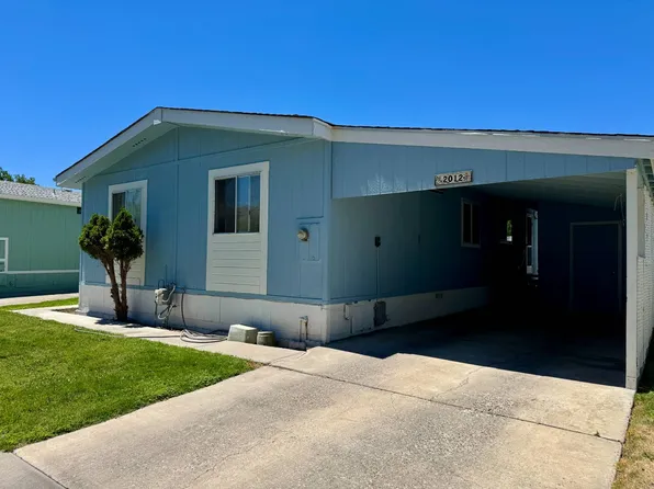 2012 Champagne St, Carson City, NV 89701