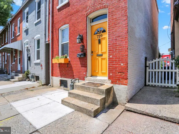 729 E Chestnut St, Lancaster, PA 17602