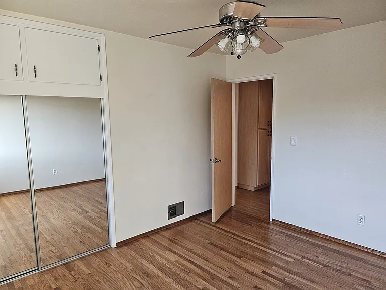 5818 Lauretta St — Photo 27