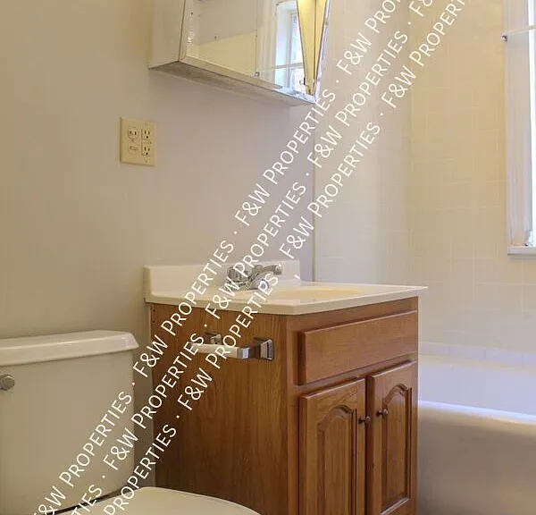 440 Rhoads Ave #C — Photo 23