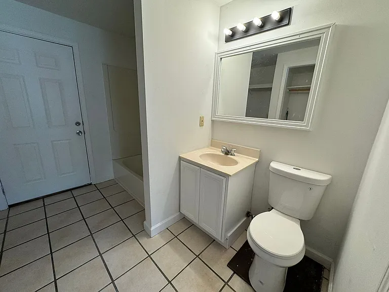 507 Banks Ave — Photo 13