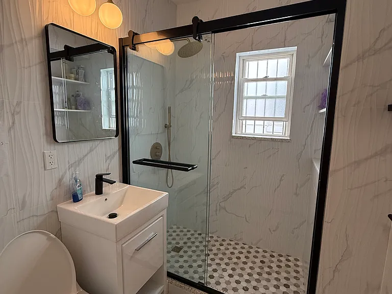 42 Clara St #2 — Photo 7
