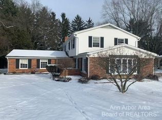 2680 Lowell Rd, Ann Arbor, MI 48103
