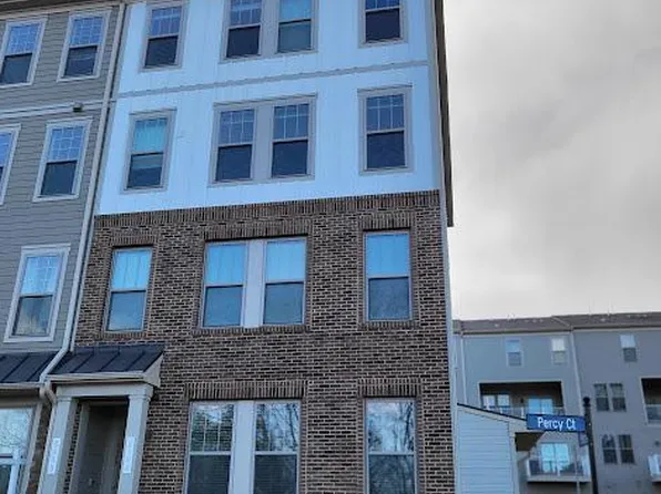 608 Percy Pl #B, Manassas, VA 20111